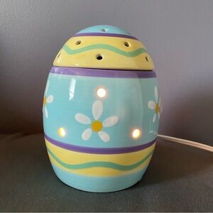 Scentsy Easter Egg Wax Warmer - Full Size - Daisy Flower Pastel